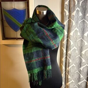 Abercrombie & Fitch Oversized Plaid Winter Scarf